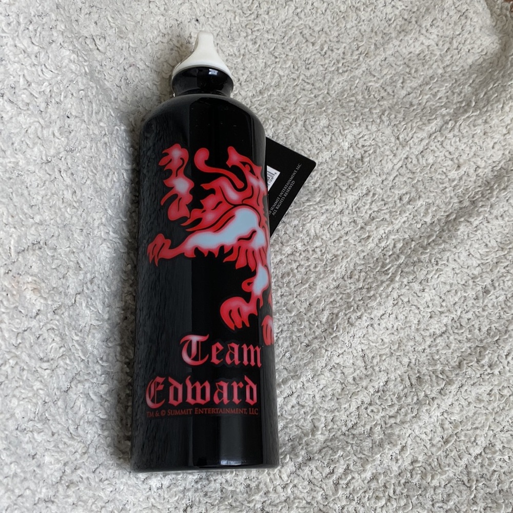 Twilight Eclipse Thermos Team Edward Cullen Water Bottle